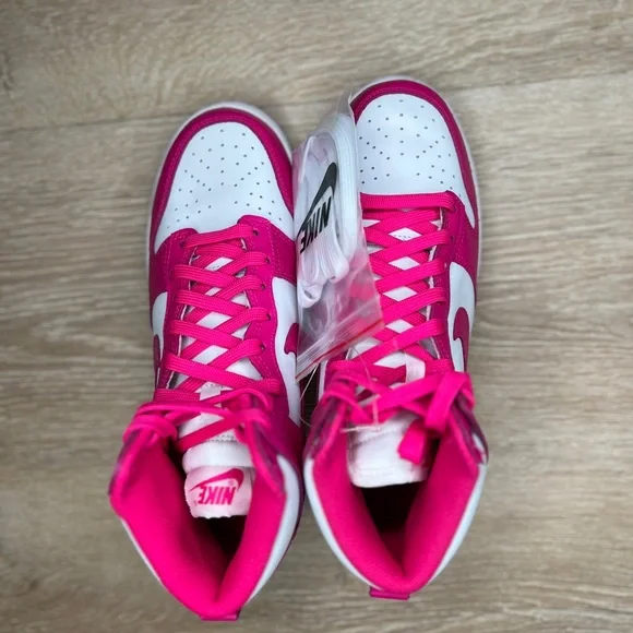 Nike Dunk High - Picture 7 of 8